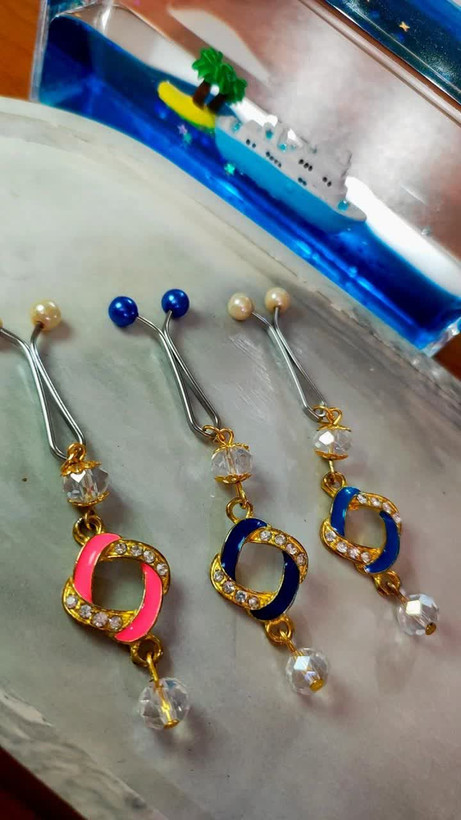 گیره روسری مجلسی طرح گل نگینی