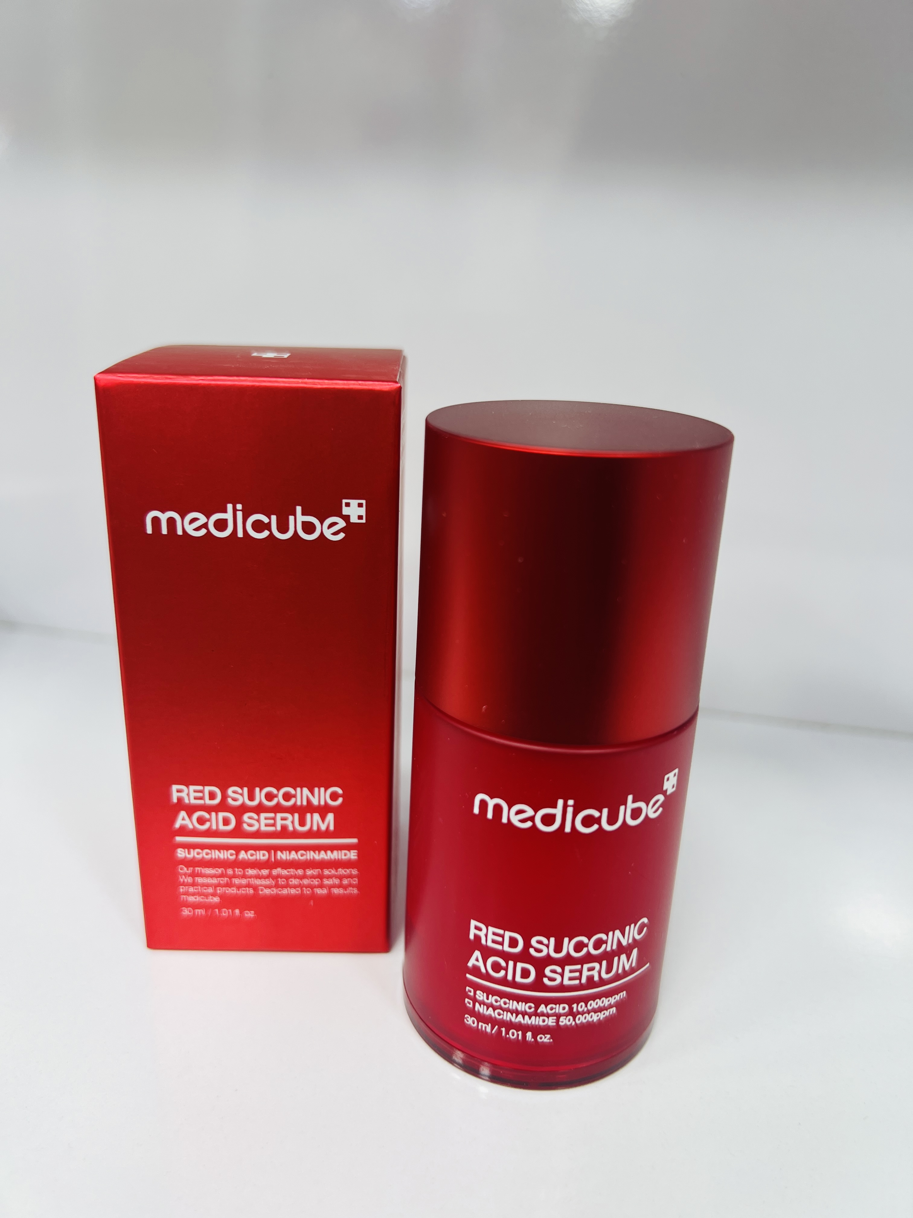 سرم پیلینگ لایه بردار سوکسینیک اسید مدی کیوب کره 40ml اورجینال